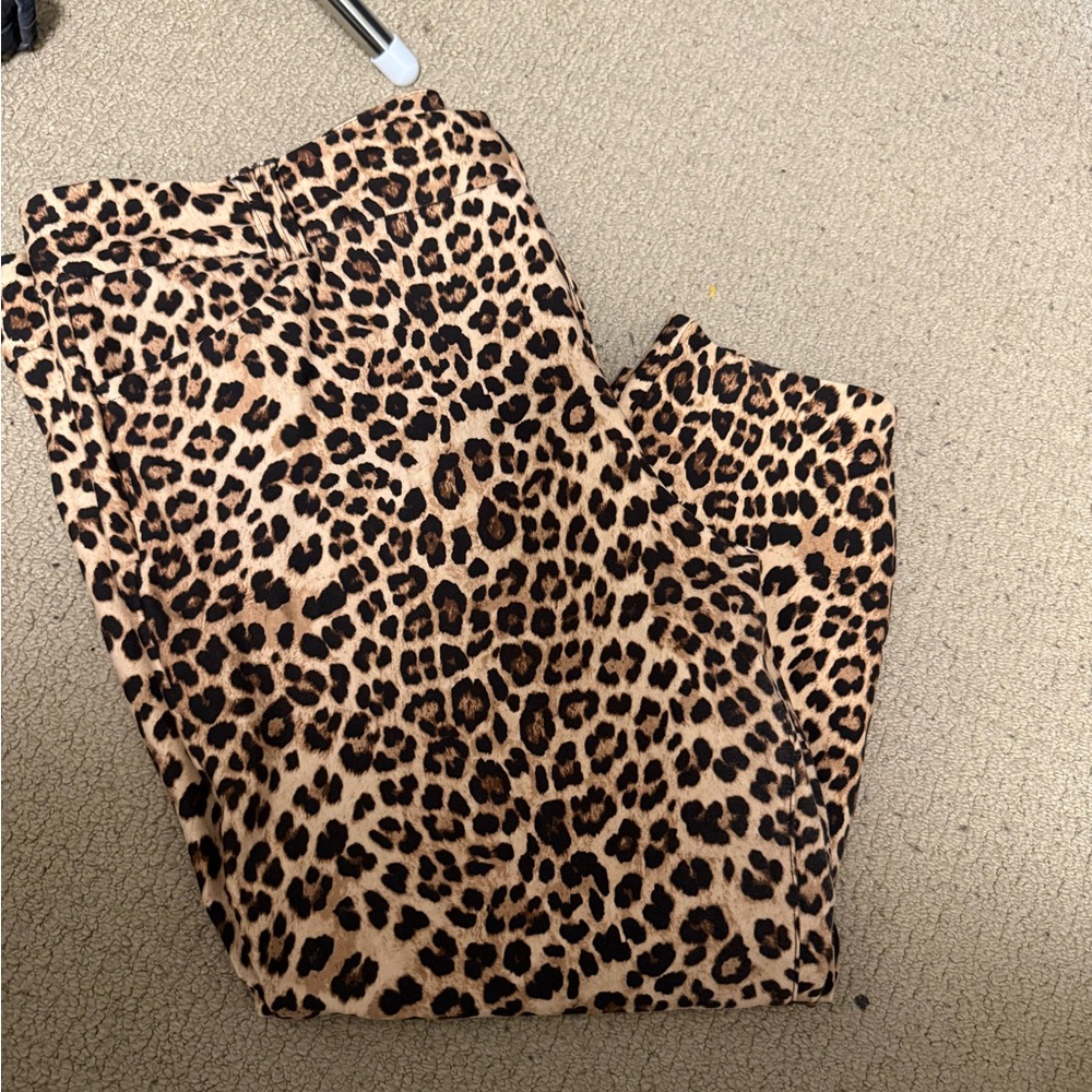 Torrid Brown Leopard Print Capri Pants